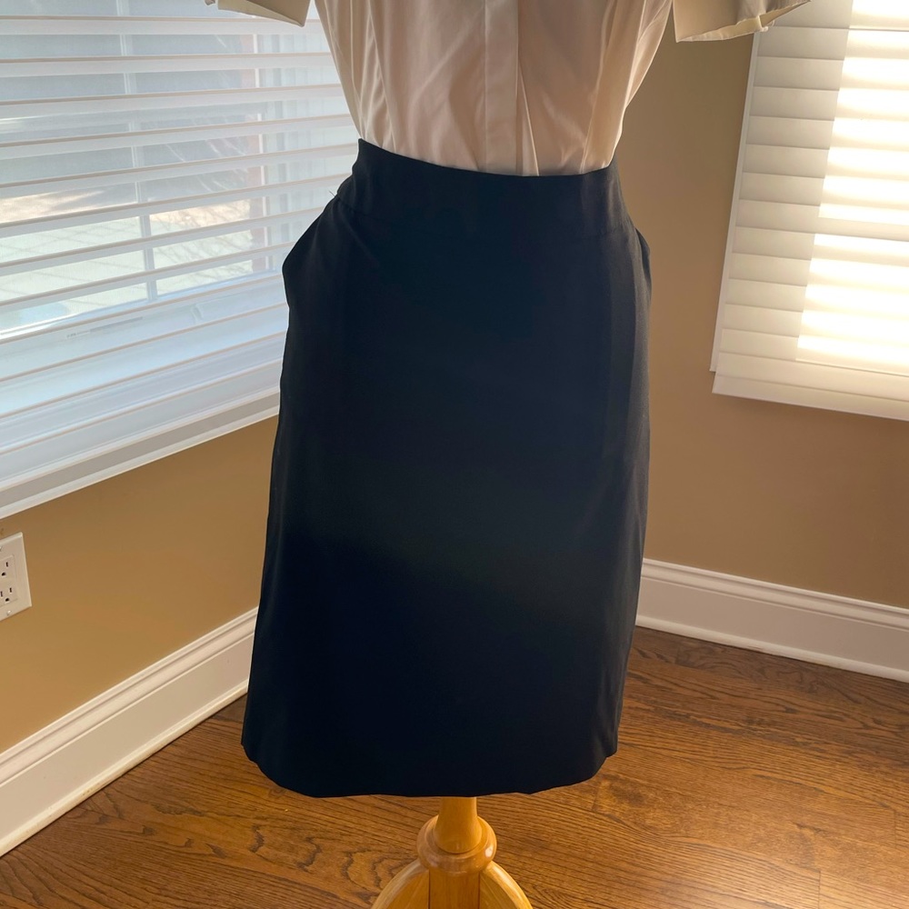Black pencil skirt, Old Navy, Size 10, New with Tags